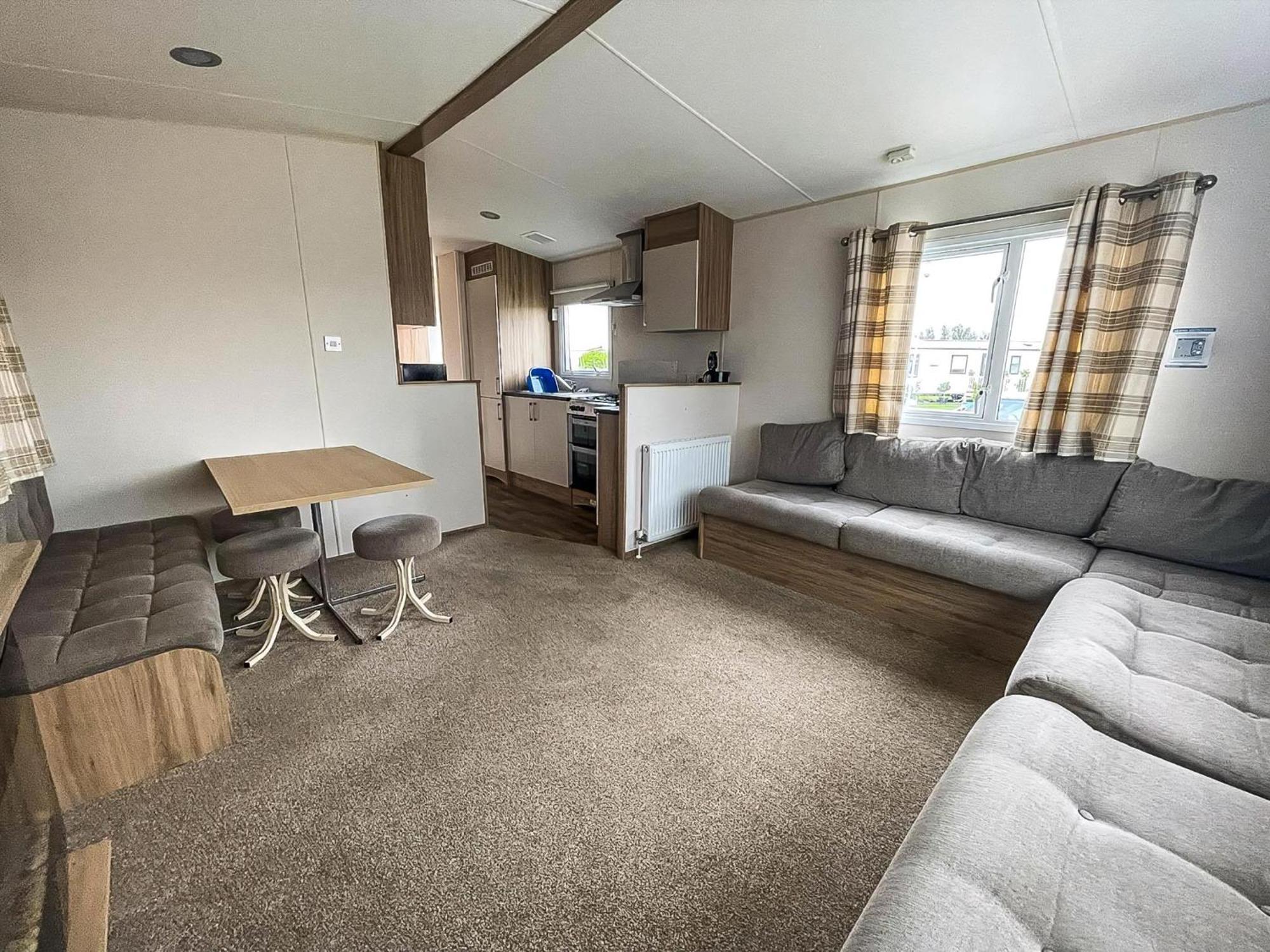 Superb 6 Berth Caravan At St Osyth Beach, Near Clacton-On-Sea Ref 28008Mc Ngoại thất bức ảnh